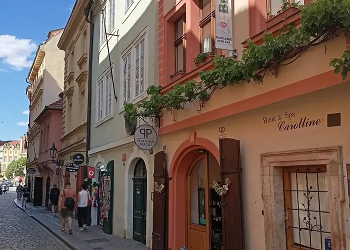 Centrum House