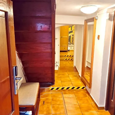 Centrum House براغ